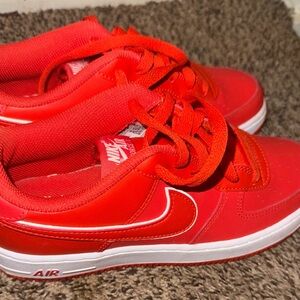 Nike Kids Bright orange Sneakers